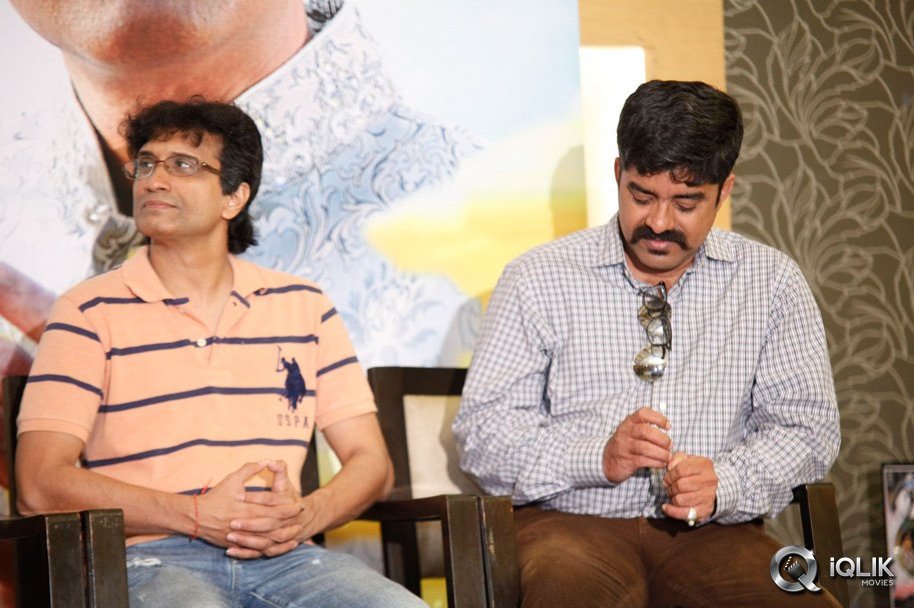 April-Fool-Movie-Platinum-Disc-Function